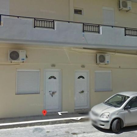 Warm Studio Apartment In Heraklion エクステリア 写真